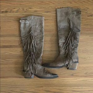 Carlos Santana Ringo boots